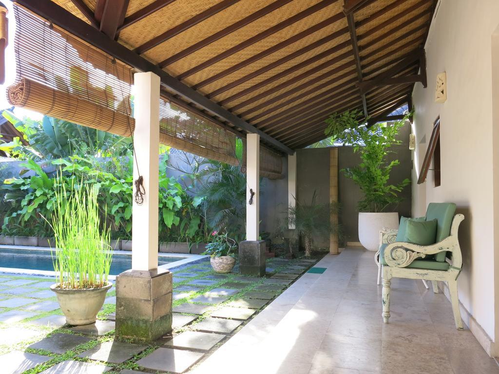 Villa Te Kawau Seminyak Værelse billede